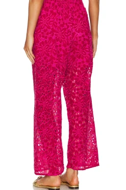 Women Waimari Pants><noscript><img width=